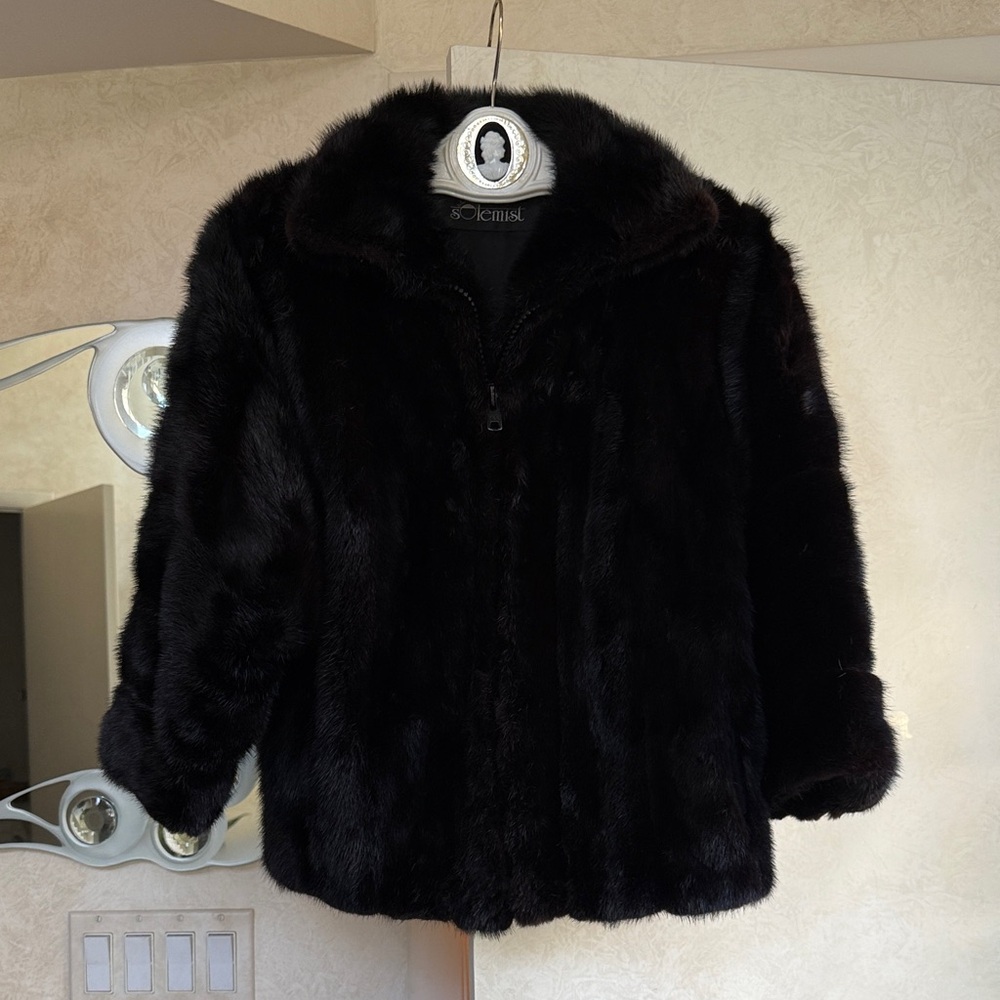 Chic Black Mink Jacket